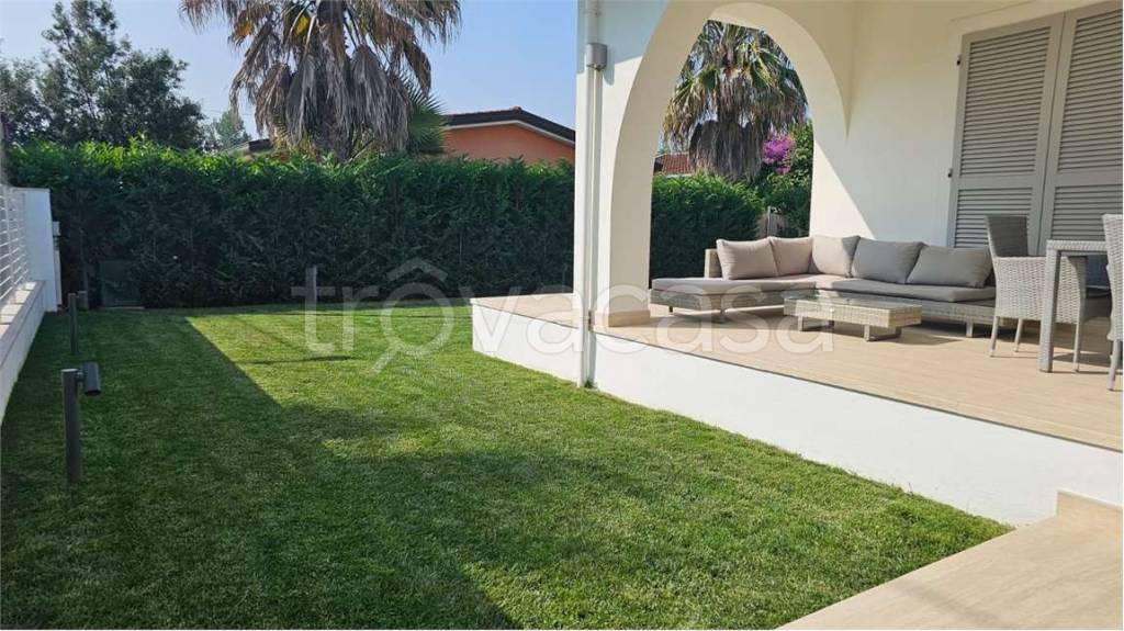 casa indipendente in vendita a Forte dei Marmi