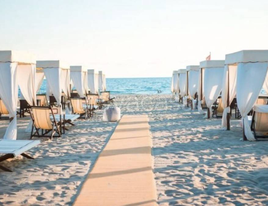 casa indipendente in vendita a Forte dei Marmi in zona Roma Imperiale