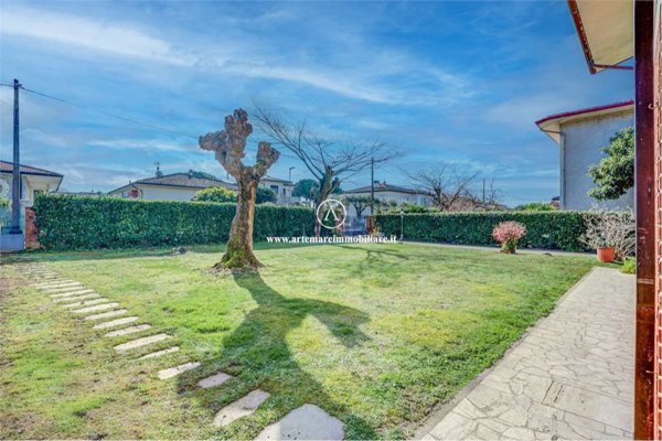 casa indipendente in vendita a Forte dei Marmi