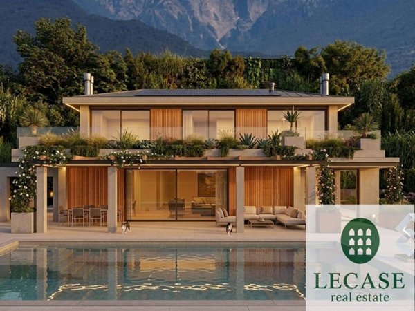 casa indipendente in vendita a Forte dei Marmi in zona Roma Imperiale