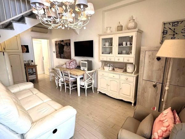 casa indipendente in vendita a Forte dei Marmi