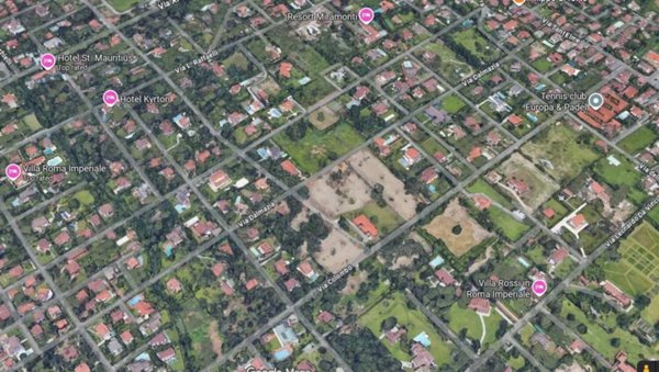 terreno agricolo in vendita a Forte dei Marmi in zona Roma Imperiale