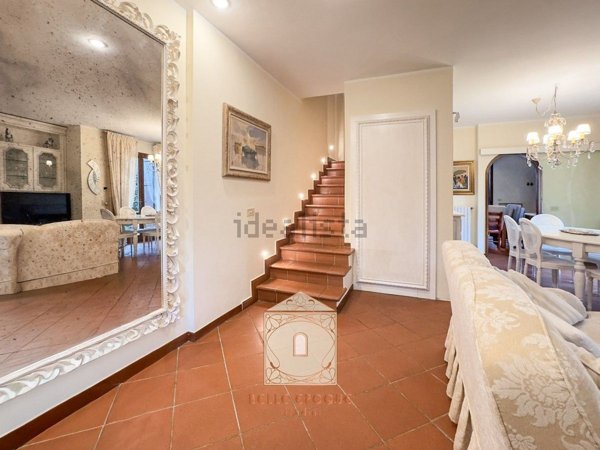 casa indipendente in vendita a Forte dei Marmi