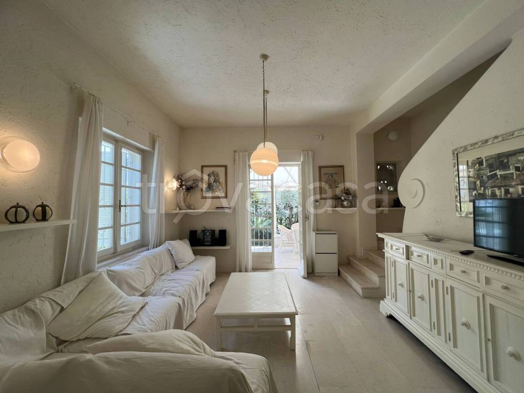casa indipendente in vendita a Forte dei Marmi