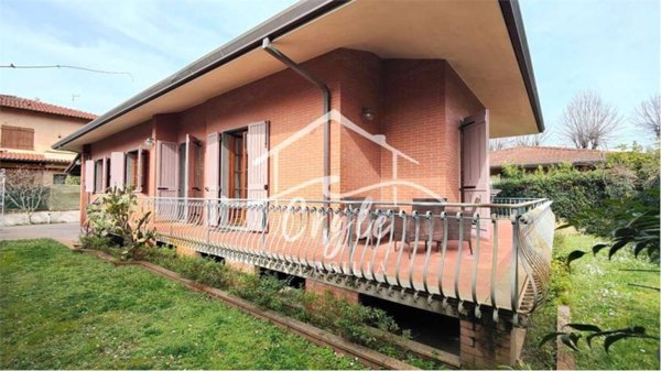 casa indipendente in vendita a Forte dei Marmi