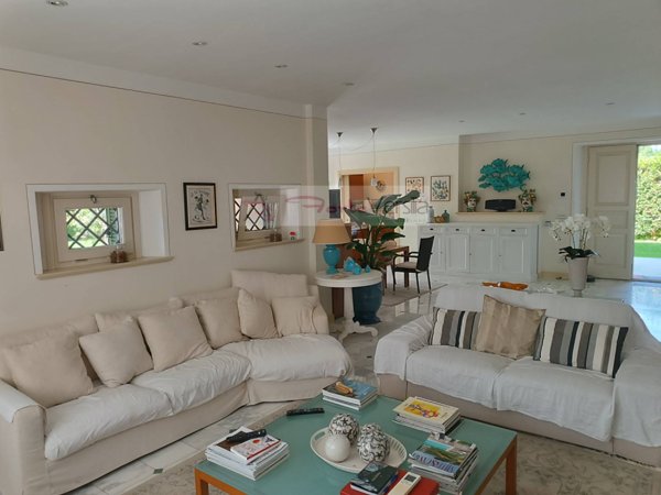 casa indipendente in vendita a Forte dei Marmi