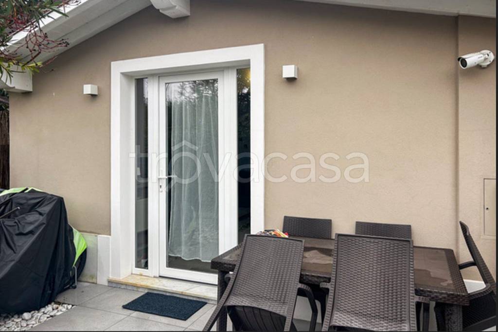 casa indipendente in vendita a Forte dei Marmi