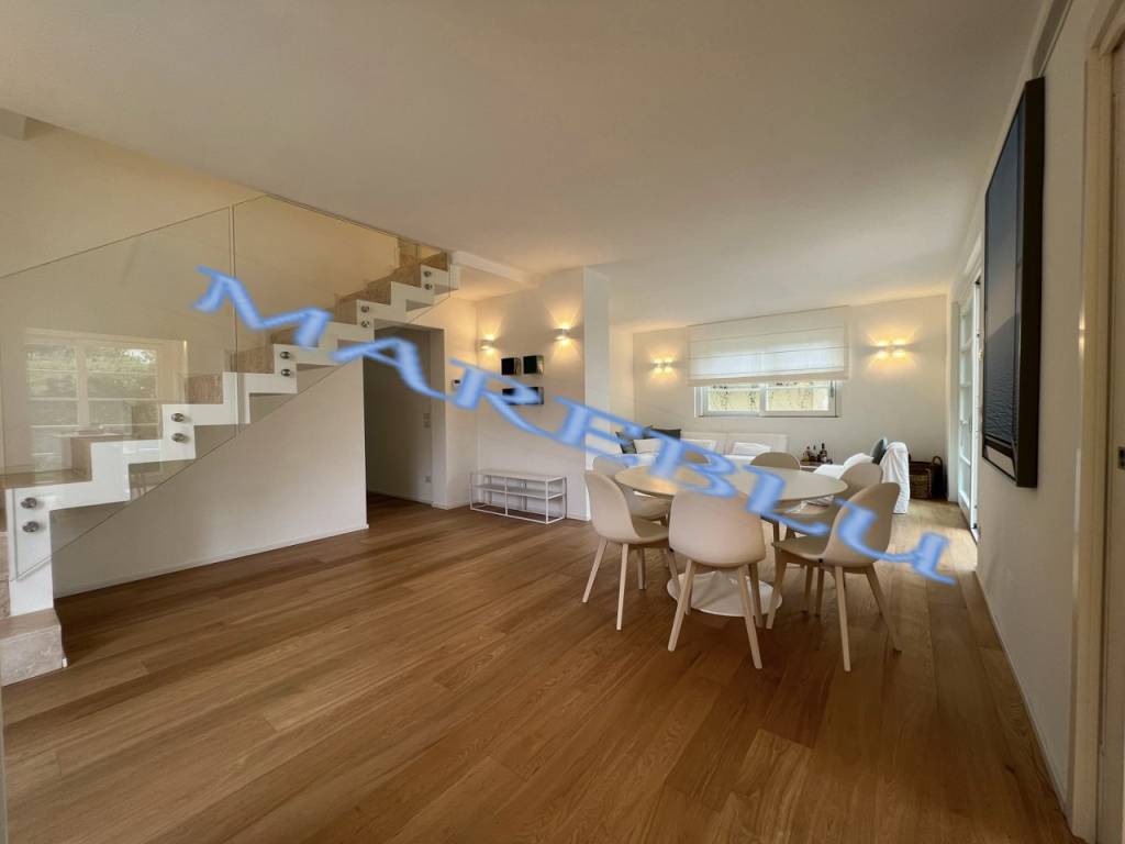 casa indipendente in vendita a Forte dei Marmi