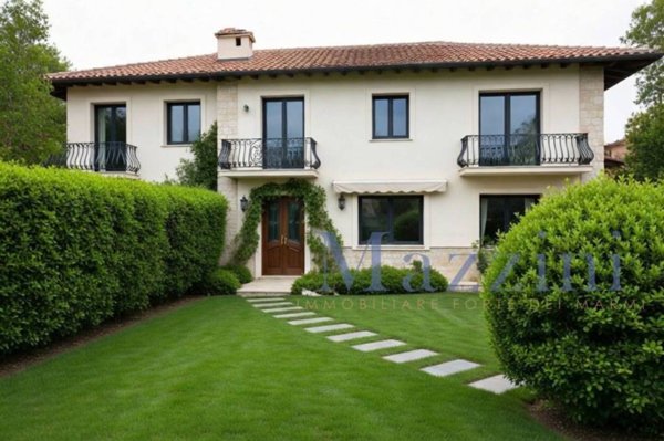 casa indipendente in vendita a Forte dei Marmi in zona Vittoria Apuana