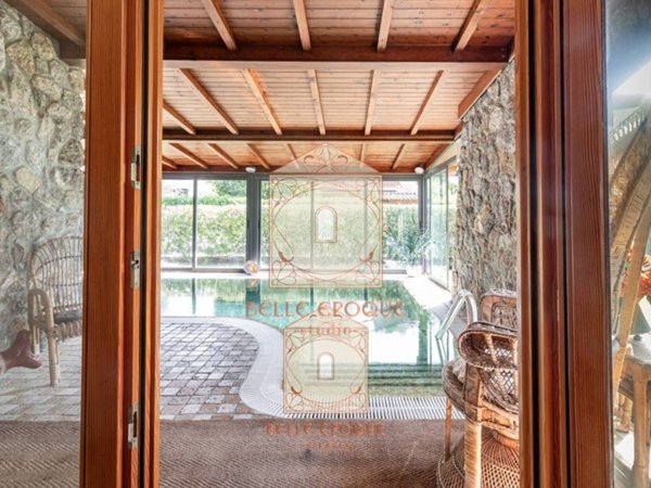 casa indipendente in vendita a Forte dei Marmi in zona Vittoria Apuana