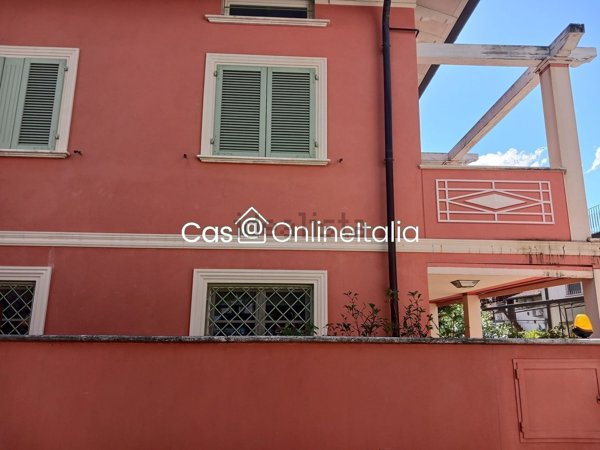 casa indipendente in vendita a Forte dei Marmi
