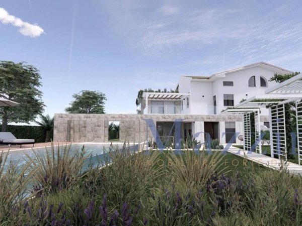 casa indipendente in vendita a Forte dei Marmi