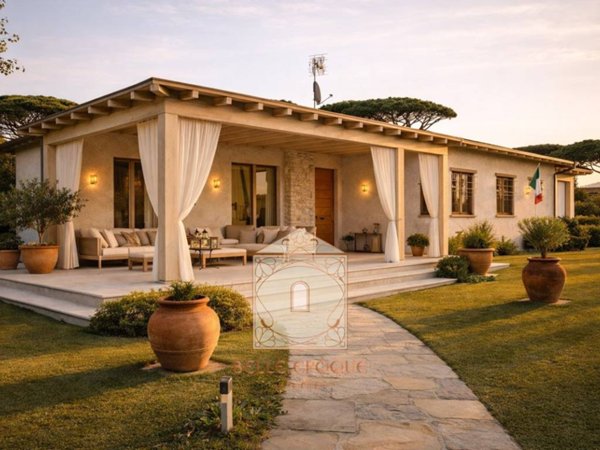 casa indipendente in vendita a Forte dei Marmi