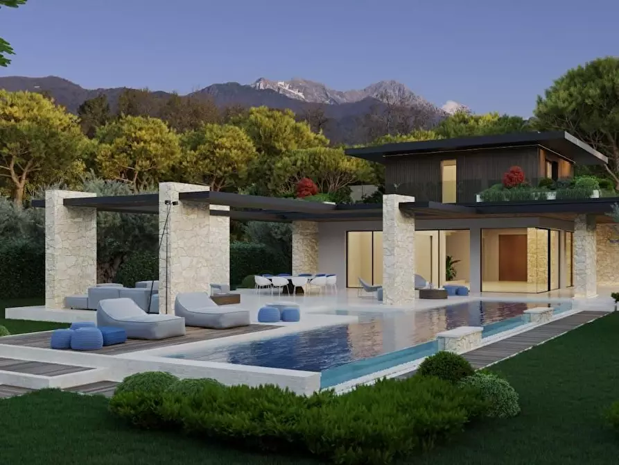 casa indipendente in vendita a Forte dei Marmi in zona Vittoria Apuana