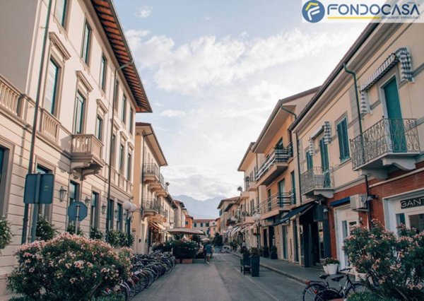 casa indipendente in vendita a Forte dei Marmi