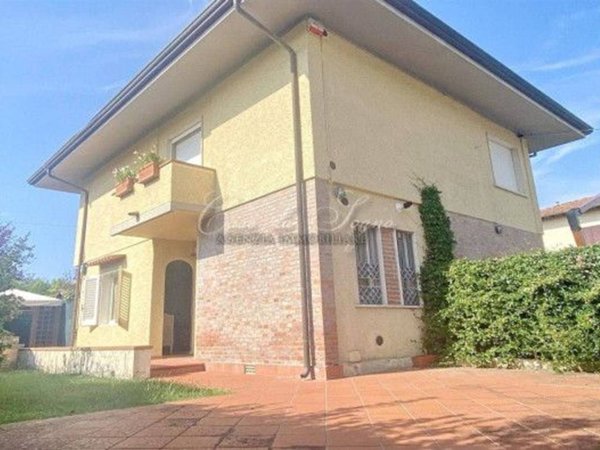 appartamento in vendita a Forte dei Marmi