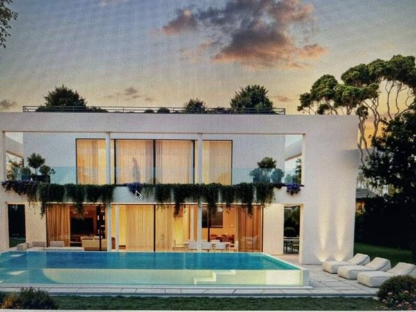 casa indipendente in vendita a Forte dei Marmi