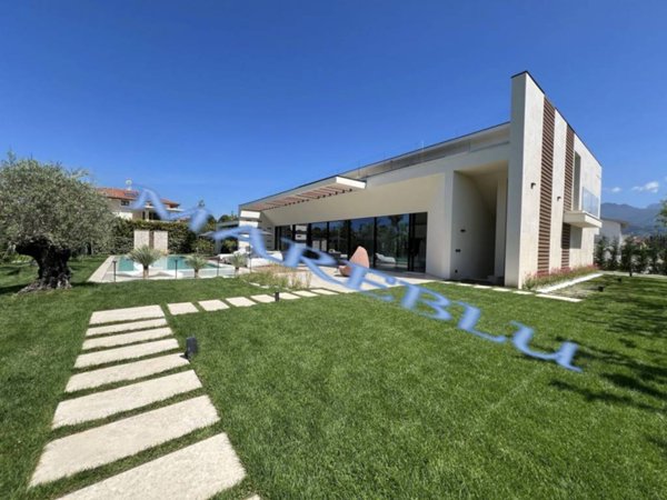 casa indipendente in affitto a Forte dei Marmi in zona Vaiana
