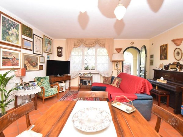 casa indipendente in vendita a Forte dei Marmi