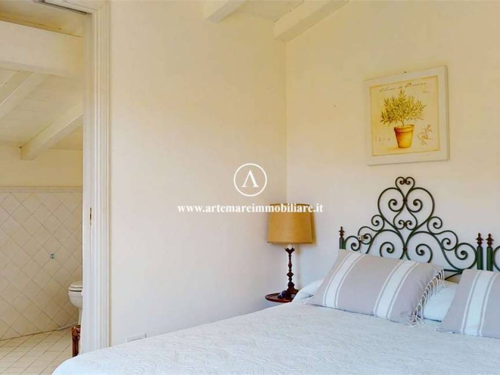 casa indipendente in vendita a Forte dei Marmi