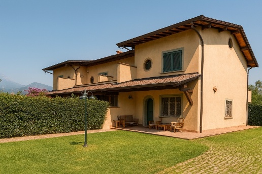 casa indipendente in vendita a Forte dei Marmi