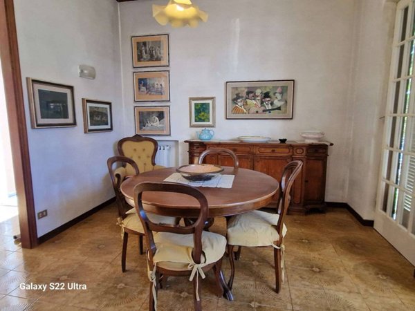 appartamento in vendita a Forte dei Marmi in zona Vaiana