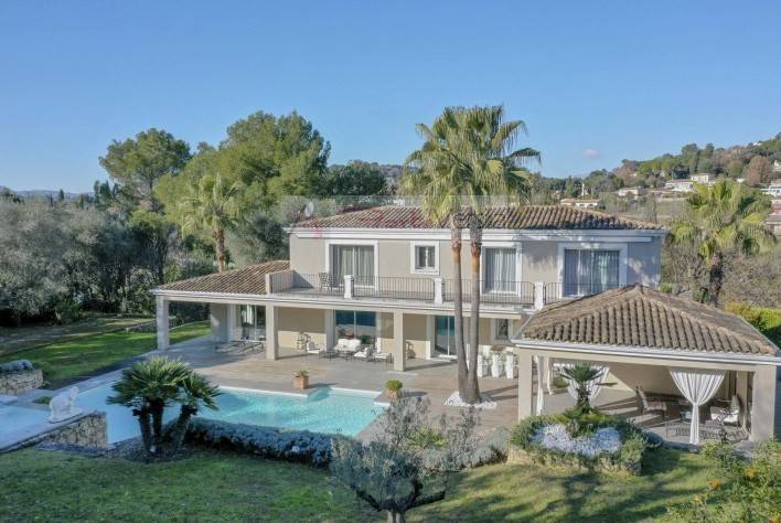 casa indipendente in vendita a Forte dei Marmi