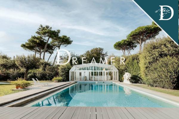 casa indipendente in vendita a Forte dei Marmi