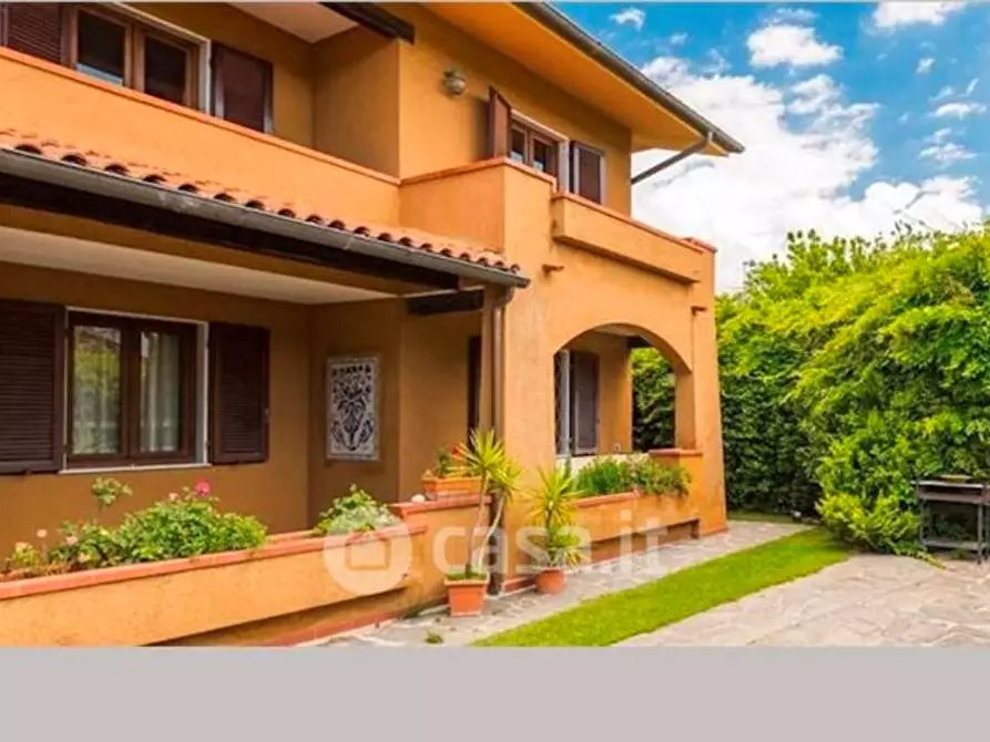 casa indipendente in vendita a Forte dei Marmi
