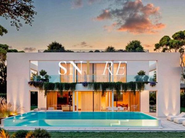 casa indipendente in vendita a Forte dei Marmi