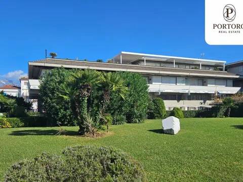 appartamento in vendita a Forte dei Marmi