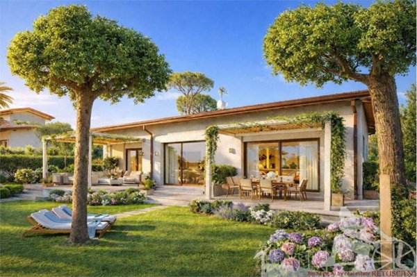 casa indipendente in vendita a Forte dei Marmi