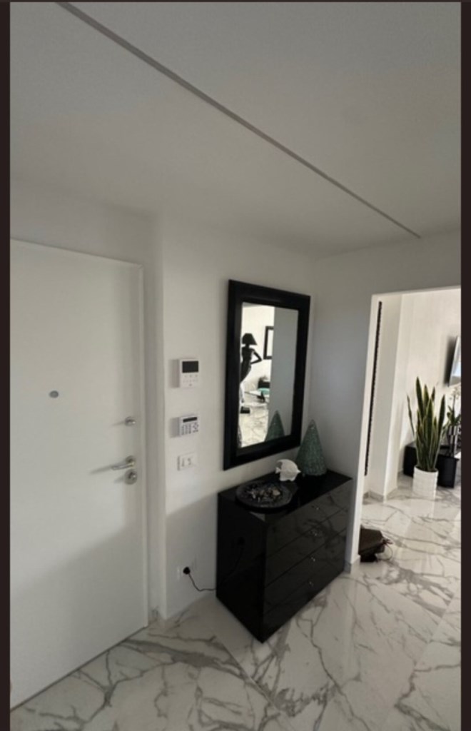 appartamento in vendita a Forte dei Marmi in zona Vittoria Apuana