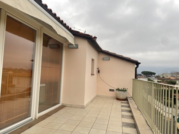 appartamento in vendita a Forte dei Marmi