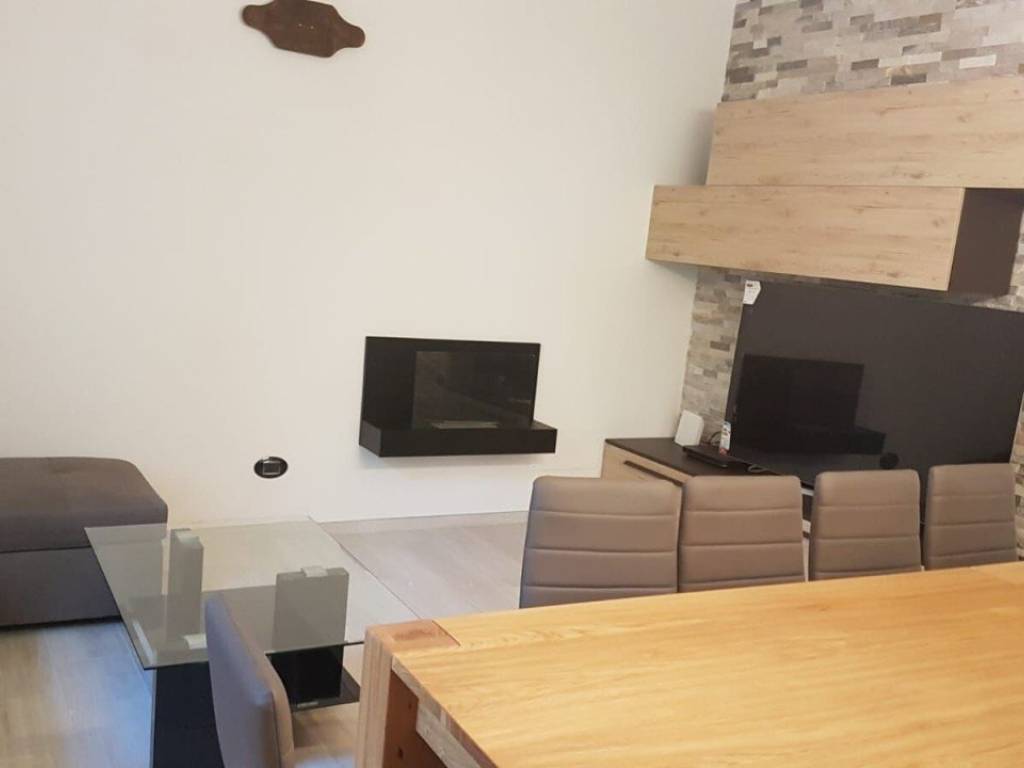 casa indipendente in vendita a Forte dei Marmi in zona Vittoria Apuana