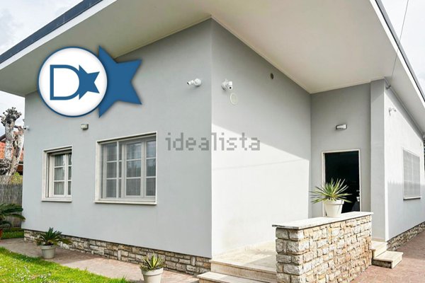 casa indipendente in vendita a Forte dei Marmi