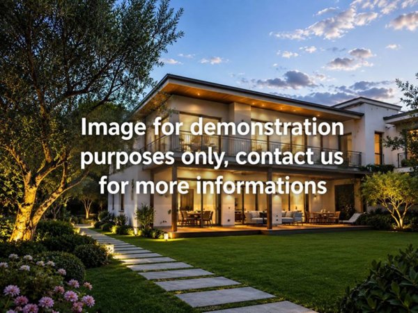 casa indipendente in vendita a Forte dei Marmi in zona Vittoria Apuana