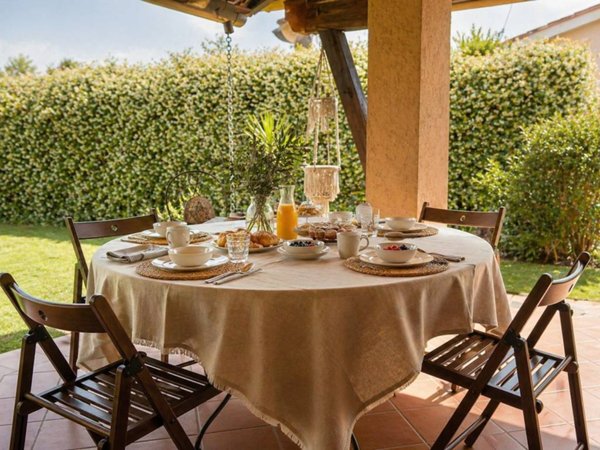casa indipendente in vendita a Forte dei Marmi in zona Vittoria Apuana