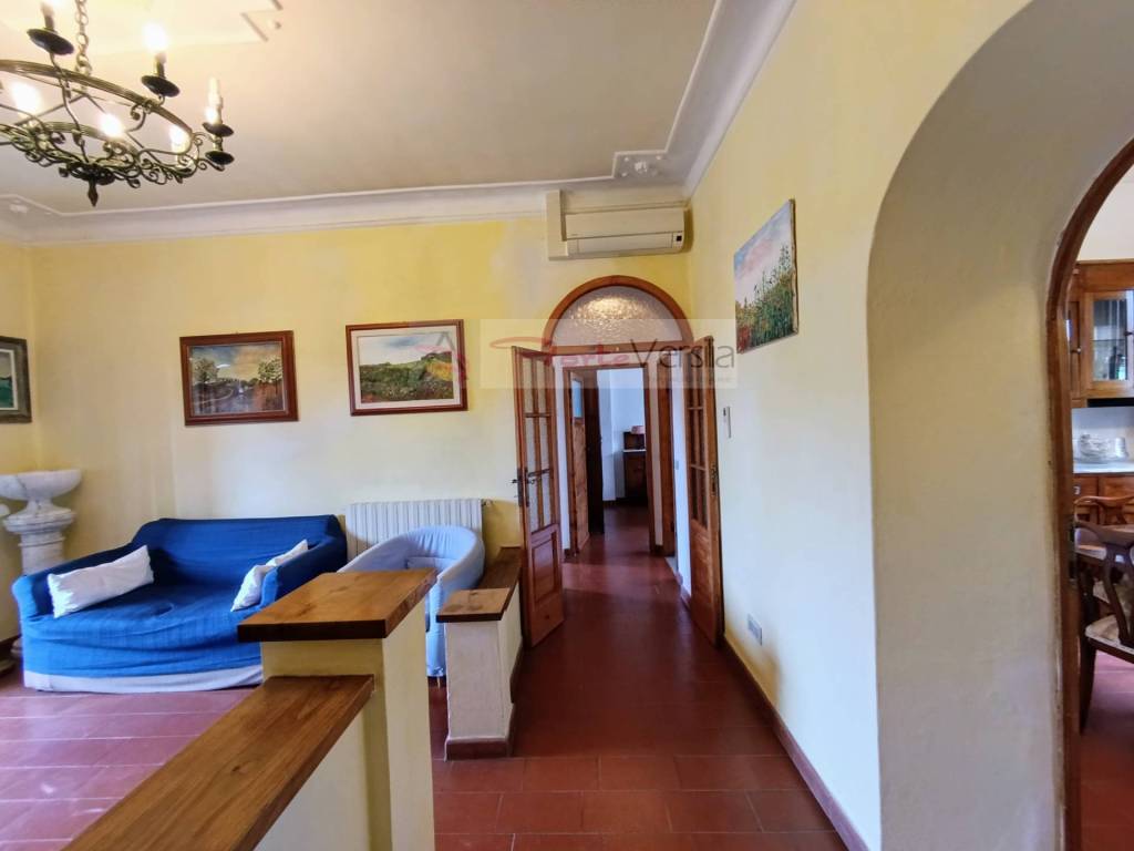 appartamento in vendita a Forte dei Marmi in zona Roma Imperiale