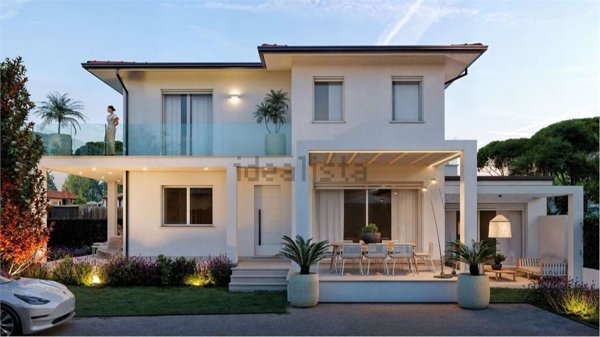casa indipendente in vendita a Forte dei Marmi