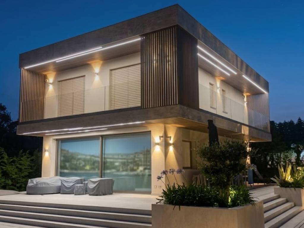 casa indipendente in vendita a Forte dei Marmi