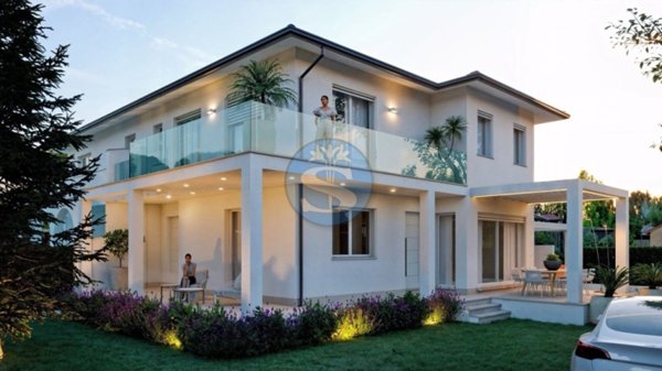 casa indipendente in vendita a Forte dei Marmi