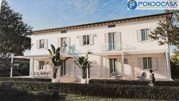 appartamento in vendita a Forte dei Marmi in zona Vittoria Apuana