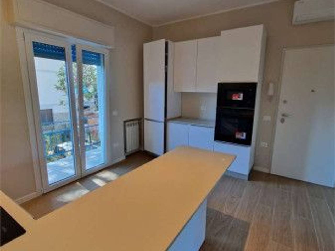 appartamento in vendita a Forte dei Marmi in zona Vaiana