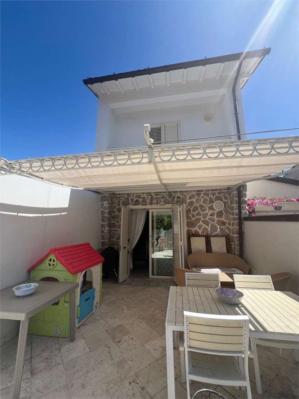 casa indipendente in vendita a Forte dei Marmi