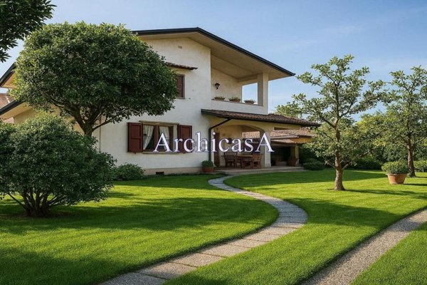 casa indipendente in vendita a Forte dei Marmi