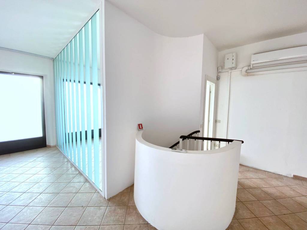 negozio in vendita a Forte dei Marmi