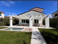 casa indipendente in vendita a Forte dei Marmi in zona Roma Imperiale