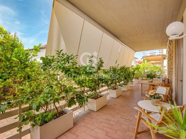 appartamento in vendita a Forte dei Marmi