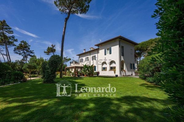 villa in vendita a Forte dei Marmi